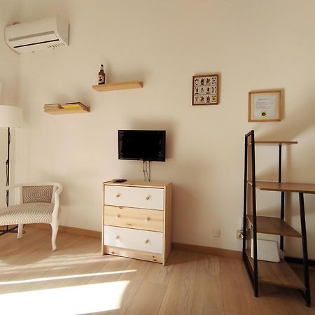 Gypsynomad - Your Crib In The Historical Centre Of Palermo Luaran gambar